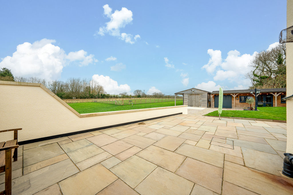 10 Carr House Lane Wrightington